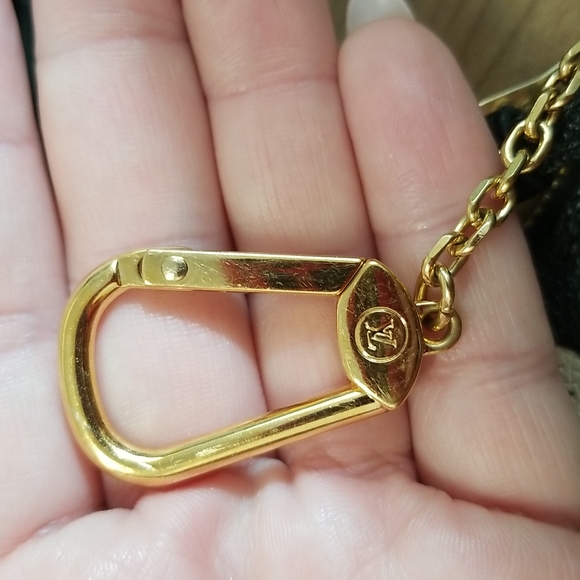 Louis Vuitton Key Pouch - Picture 3 of 9